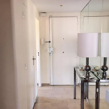 Cannes, 3 Pieces, 4 Personnes - Fr-1-470-3 *